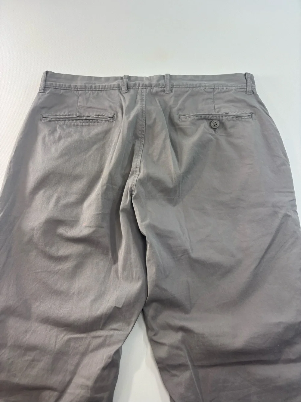 J.Crew 1040 Athletic Tapered-Fit Tech Pants Mens W31 L30 Gray Performance Chinos